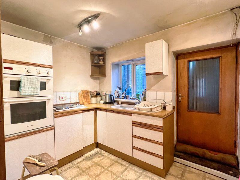 Additional image 3 of 1 The Square, Bridgend, CF31 4HA