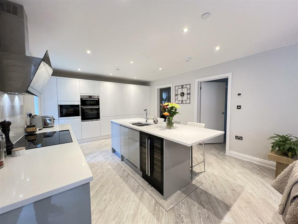 Additional image 10 of Cwmynysminton Road, Aberdare