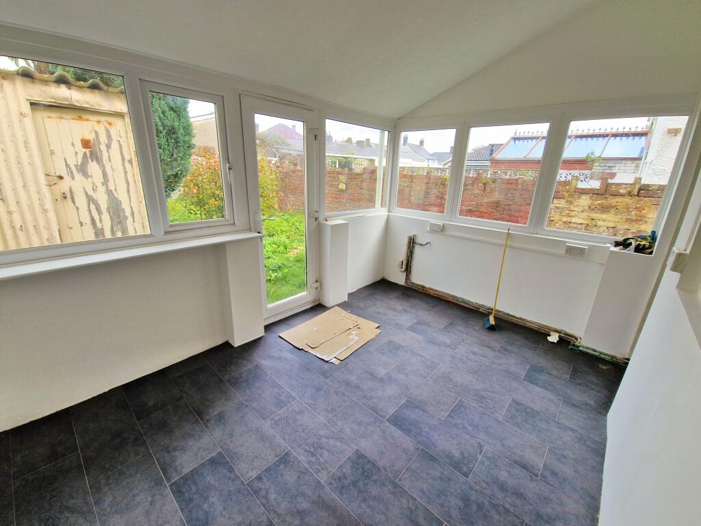 Additional image 6 of BLUNDELL AVENUE, PORTHCAWL, CF36 3YY