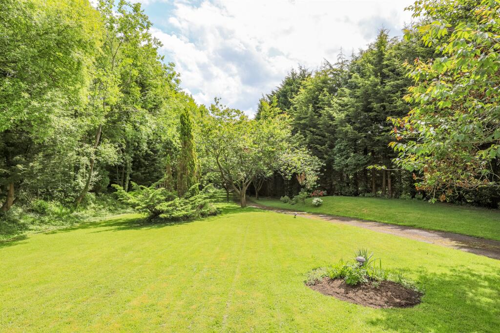 Additional image 37 of Taff Merthyr House, Treharris