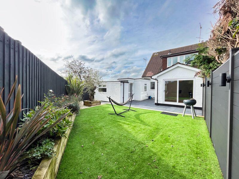 Additional image 11 of 11 Downs View Close, Aberthin, The Vale of Glamorgan, CF71 7HG