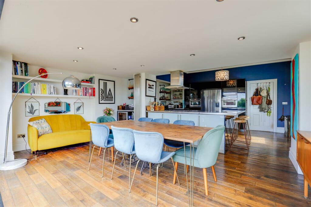 Additional image 8 of 1 St. Augustines Place, Penarth, CF64 1BJ