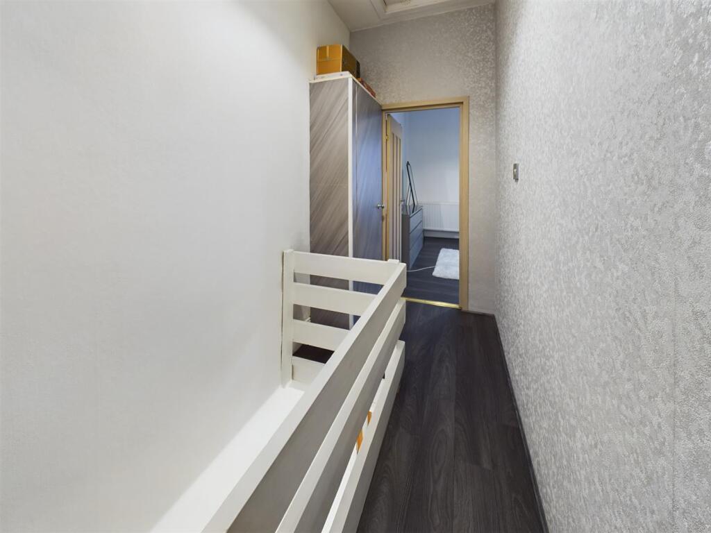 Additional image 24 of Bridle Road