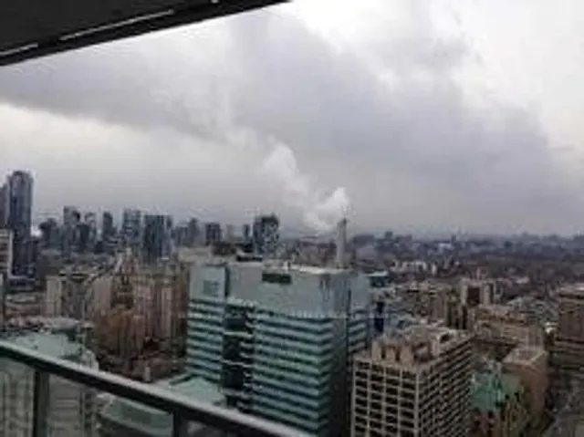 Additional image 13 of 386 Yonge St Unit 4313