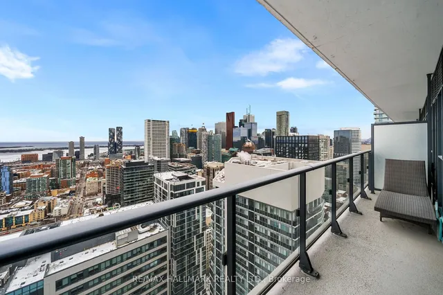 Additional image 22 of 159 Dundas St Unit 4004