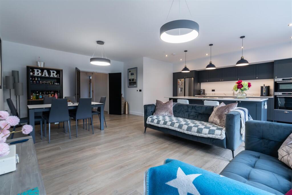 Additional image 3 of Links Road, Lower Parkstone