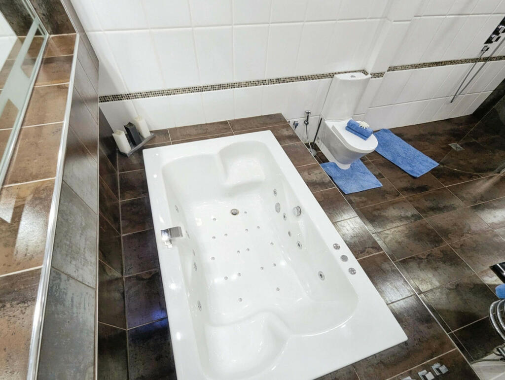 Additional image 44 of Clos Cae Pwll, Treharris, CF46