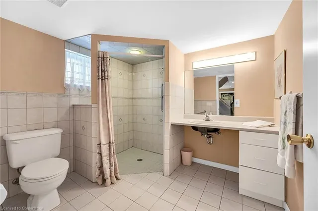 Additional image 32 of 44 Patika Ave