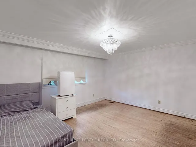 Additional image 23 of 31 Erinlea Cres