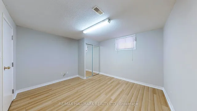 Additional image 31 of 15 Kenmanor Blvd