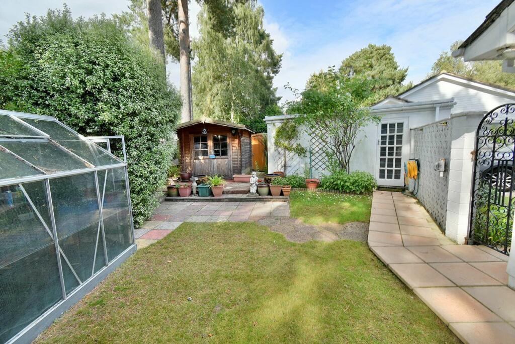 Additional image 19 of Craigwood Drive, Ferndown, BH22