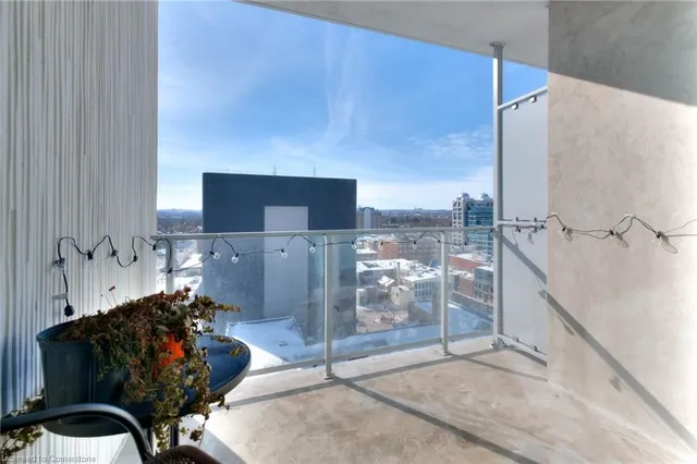 Additional image 17 of 60 Frederick St Unit 1111