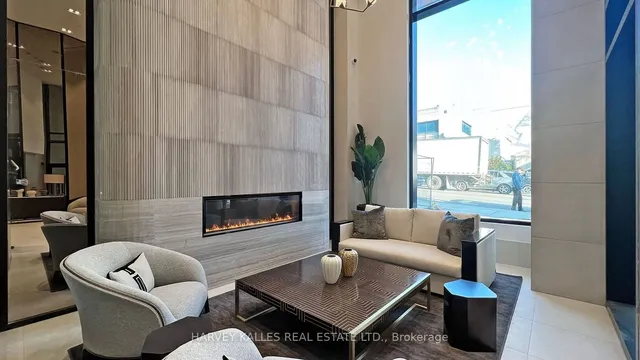 Additional image 8 of 2020 Bathurst St Unit PH05