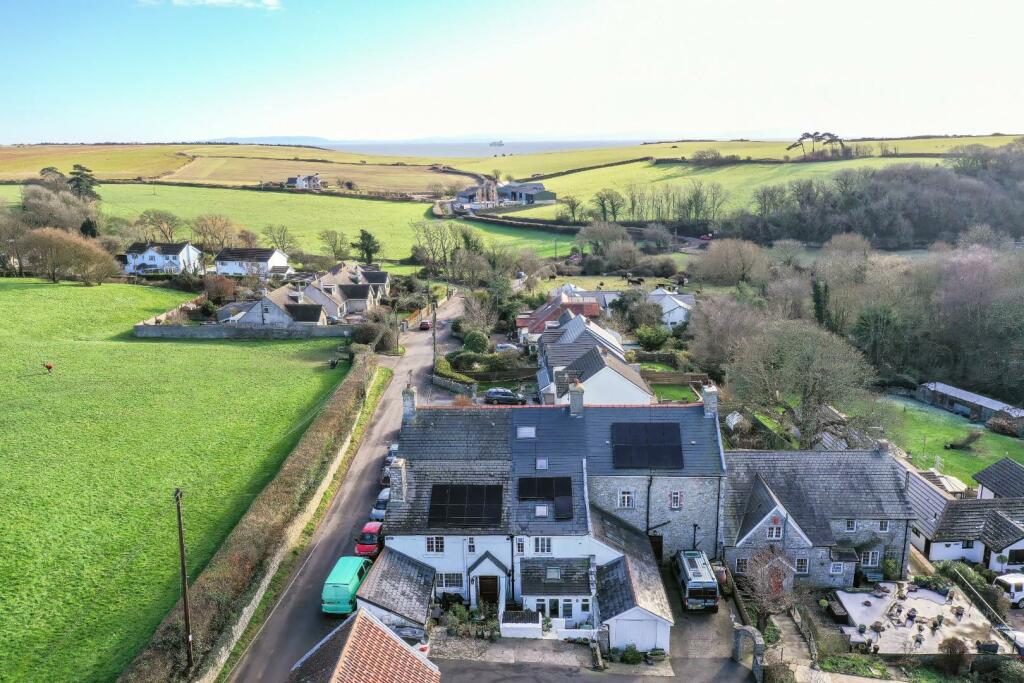Additional image 11 of 2 Woodford House, Colhugh Street, Llantwit Major, Vale of Glamorgan, CF61 1RF