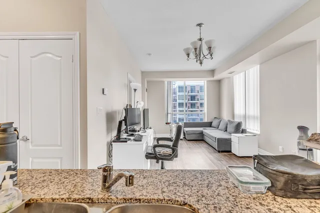 Additional image 8 of 1105 Leslie St Unit 1002