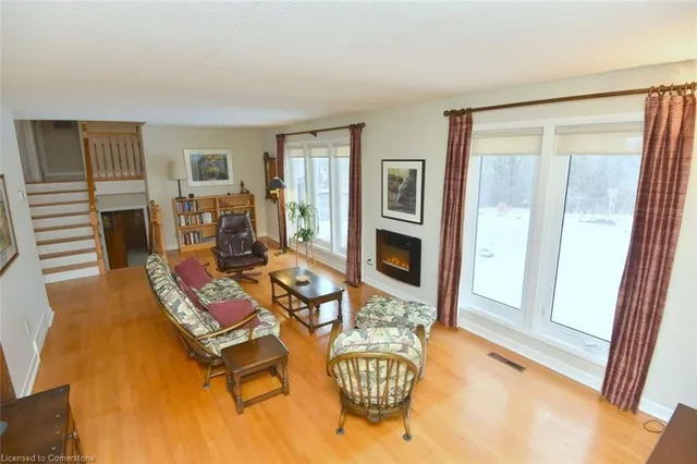 Additional image 11 of 16 Brentwood Dr