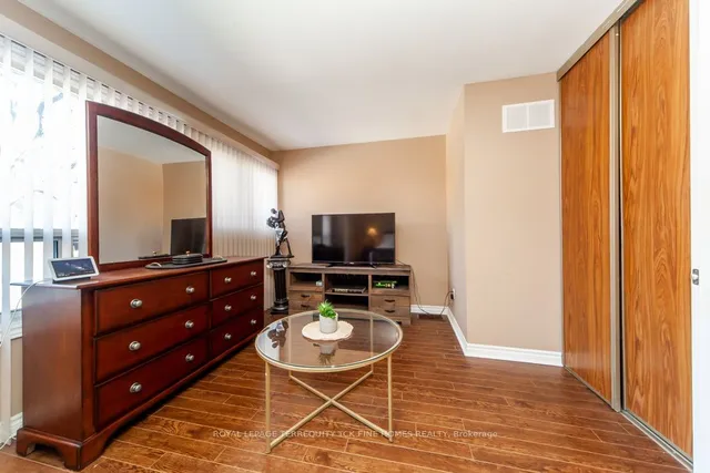 Additional image 20 of 79 Black Hawk Way