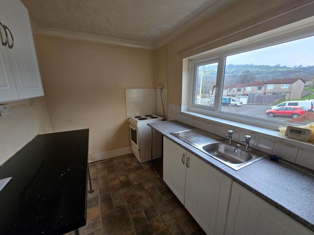Additional image 8 of 52 Milton Place, Machen, Caerphilly, Mid Glamorgan, CF83 8TR