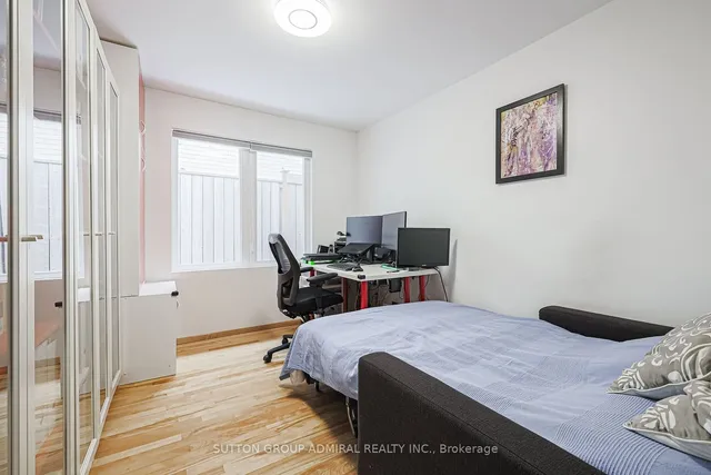 Additional image 18 of 221 Churchill Ave