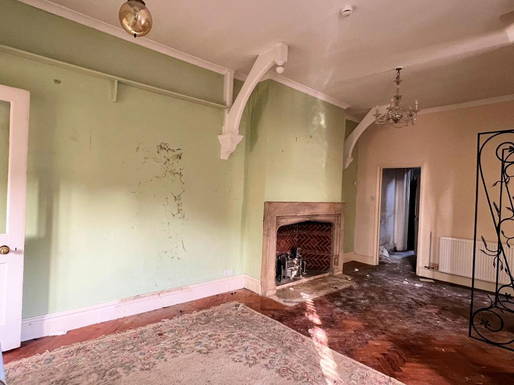 Additional image 3 of Clivedale, Castle Lane, Steyning, West Sussex, BN44 3GA