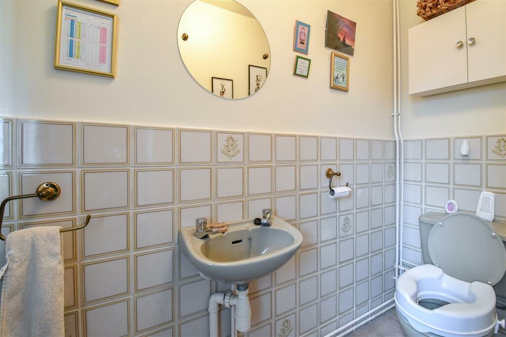 Additional image 27 of Trem Y Don, Barry