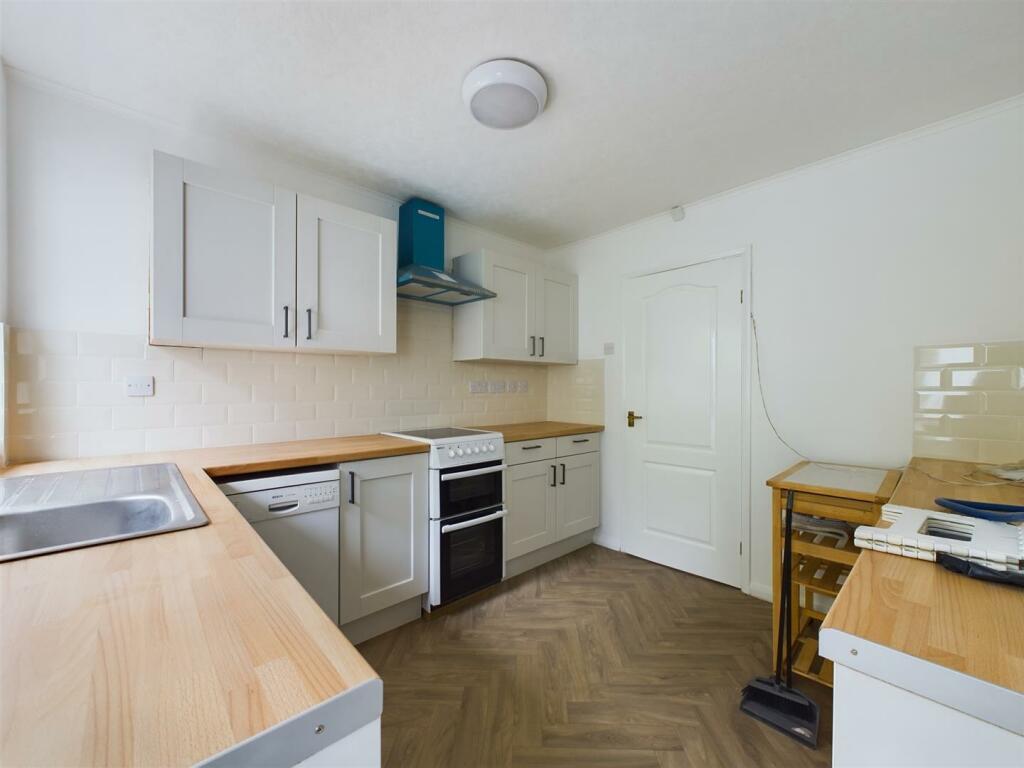 Additional image 20 of Childwall Avenue, Wirral