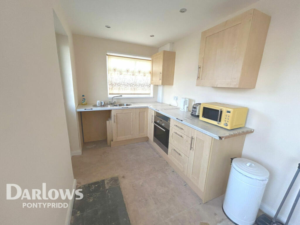 Additional image 5 of Camberwell Avenue, BRIDGEND