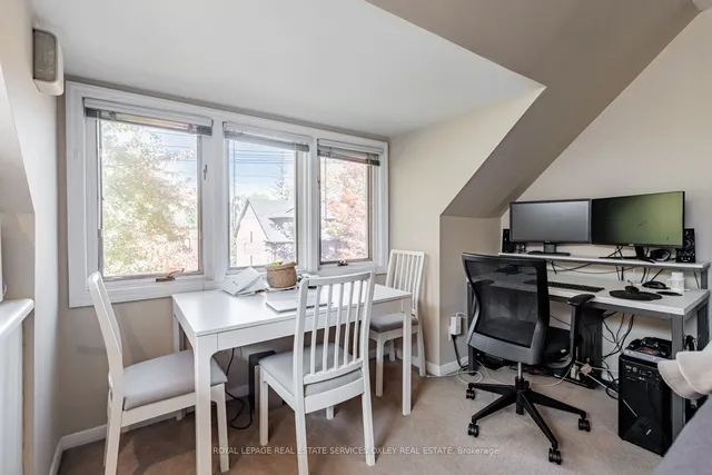 Additional image 17 of 119 Macpherson Ave