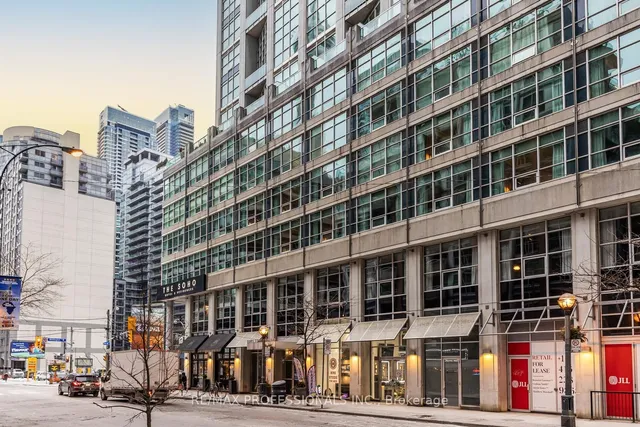 36 Blue Jays Way Unit 714