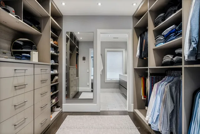 Additional image 22 of 111 Balmoral Ave