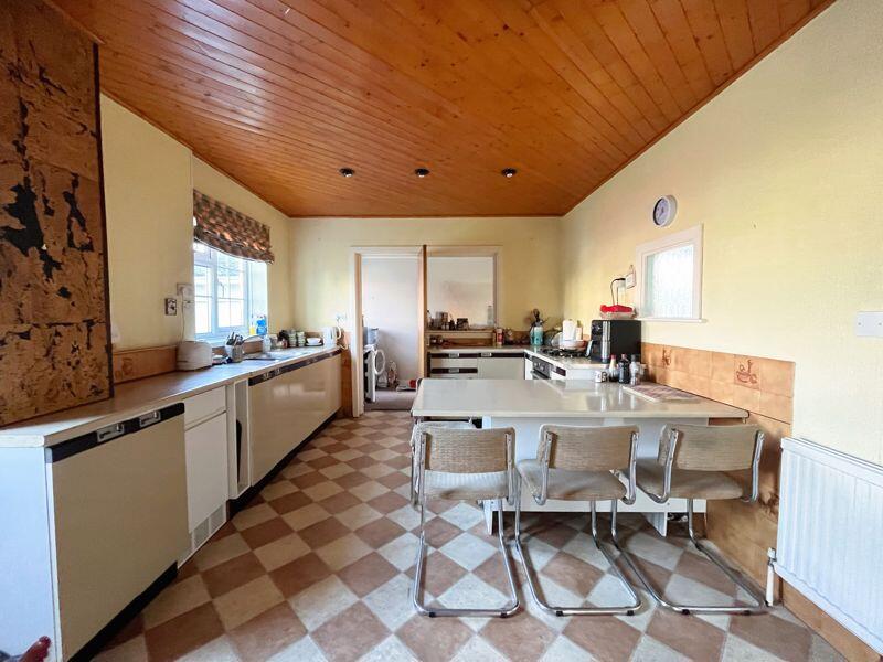 Additional image 3 of 10 Manor Court, Ewenny, The Vale of Glamorgan CF35 5RH