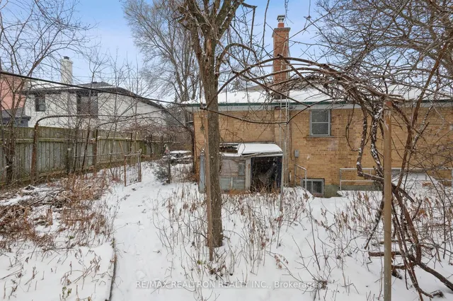 Additional image 9 of 201 Churchill Ave