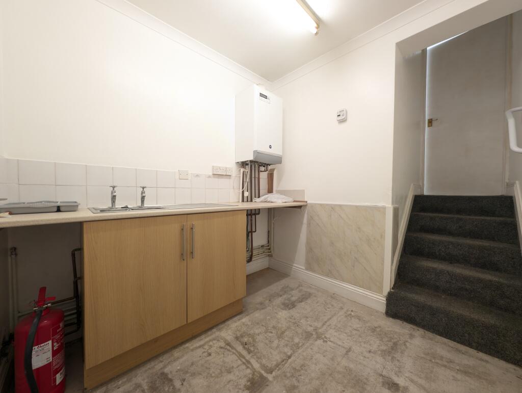 Additional image 11 of Oxford Street, Mountain Ash, CF45 3HB