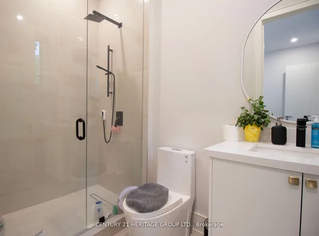 Additional image 33 of 32 Devondale Ave