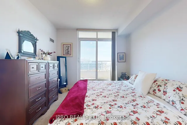 Additional image 19 of 70 High Park Ave Unit 1804