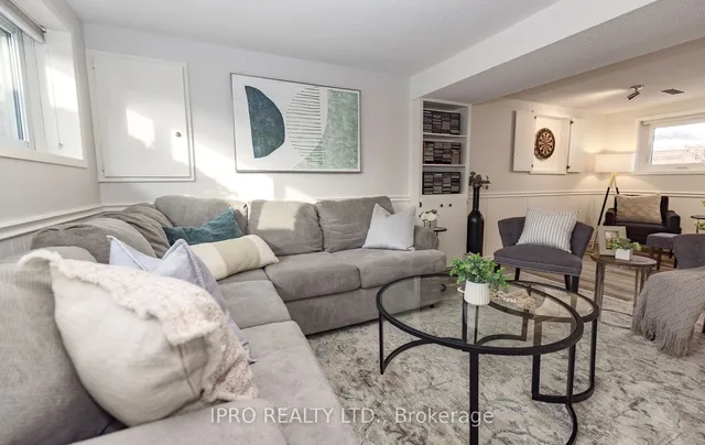 Additional image 25 of 821 Willow Ave