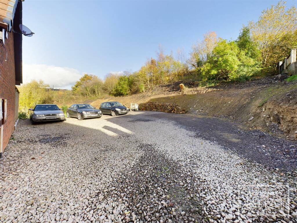 Additional image 20 of Brynderwen Close, Cilfynydd, Pontypridd