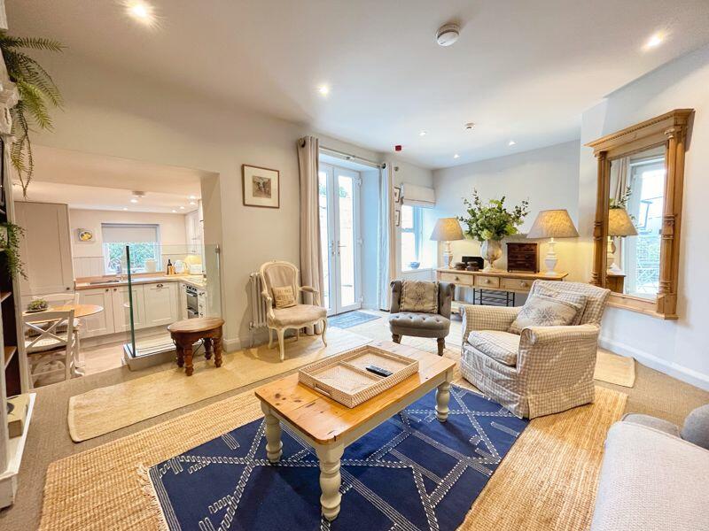 Additional image 20 of 40 Eastgate, Cowbridge, The Vale of Glamorgan CF71 7DG