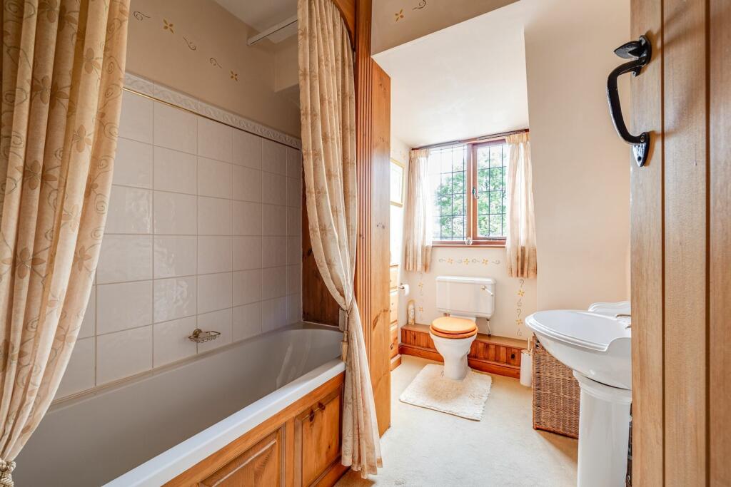 Additional image 23 of Park Lane, Littleton, CH3