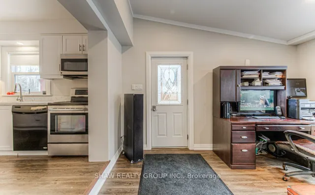 Additional image 15 of 39 Turner Ave