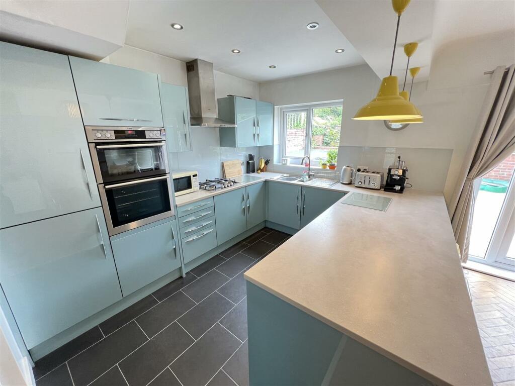 Additional image 29 of Kylemore Drive, Pensby, Wirral