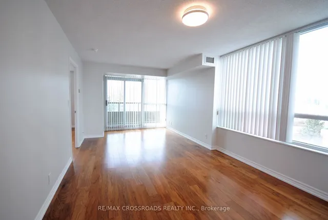 Additional image 6 of 68 Grangeway Ave Unit 503