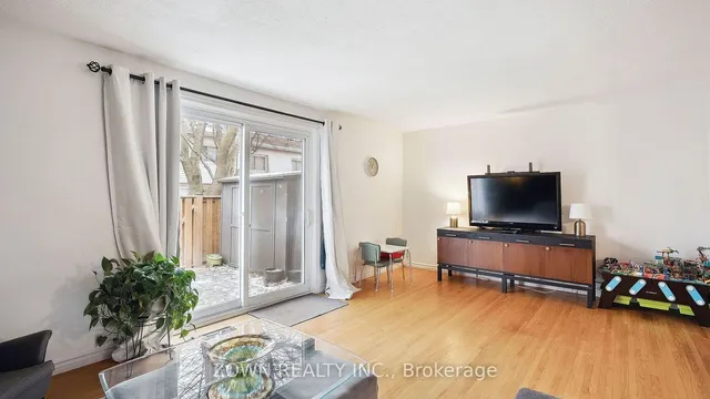 Additional image 5 of 151 Gateshead Cres Unit 98