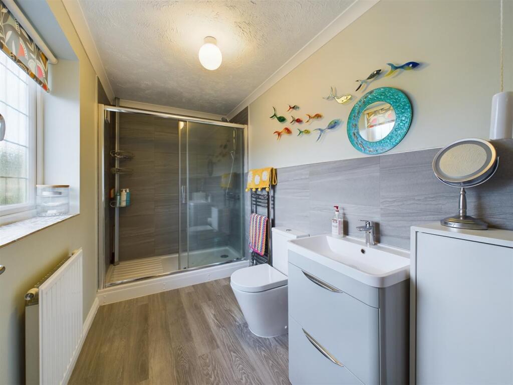 Additional image 12 of 14 Gunning Close, Bristol