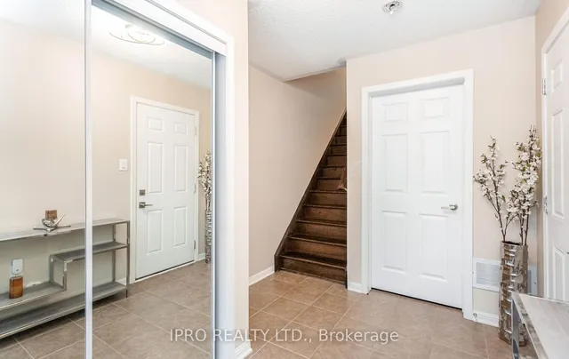 Additional image 5 of 267 Woodley Cres