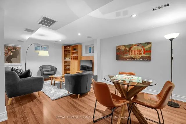 Additional image 33 of 23 Rustywood Dr