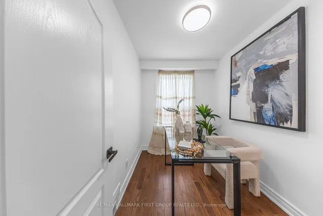 Additional image 20 of 48 Macdonell Ave