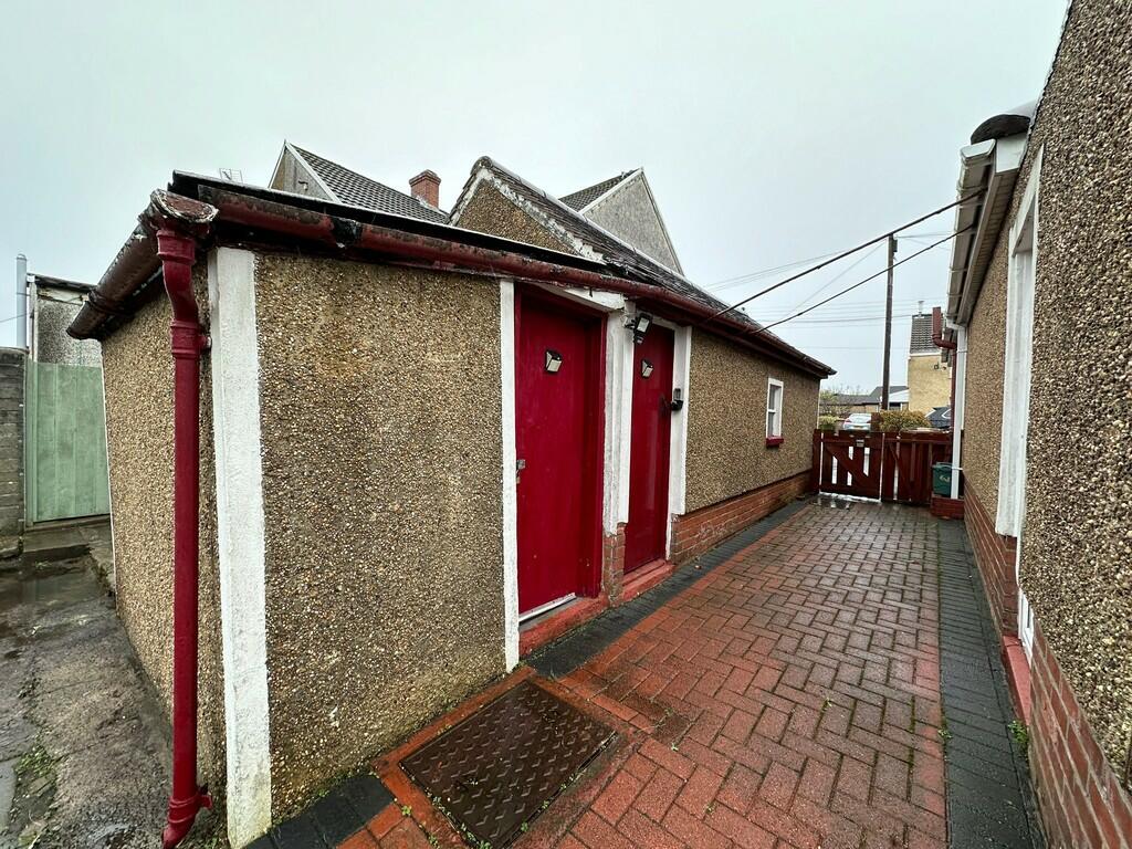 Additional image 16 of Hengoed Road, Penpedairheol, Hengoed