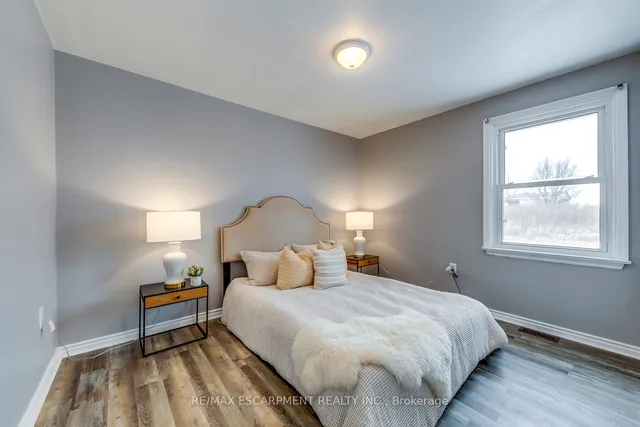 Additional image 27 of 8110 Chippewa Rd