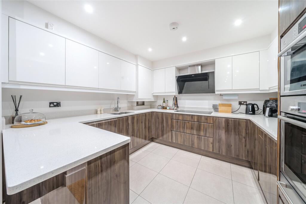 Additional image 6 of The Avenue, Beckenham